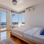 5-Bedroom Apartment With Sea View