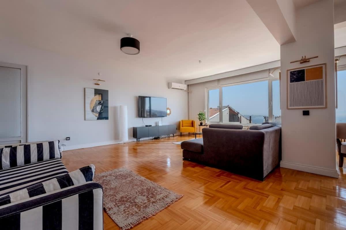 5-bedroom With Sea View Daire
