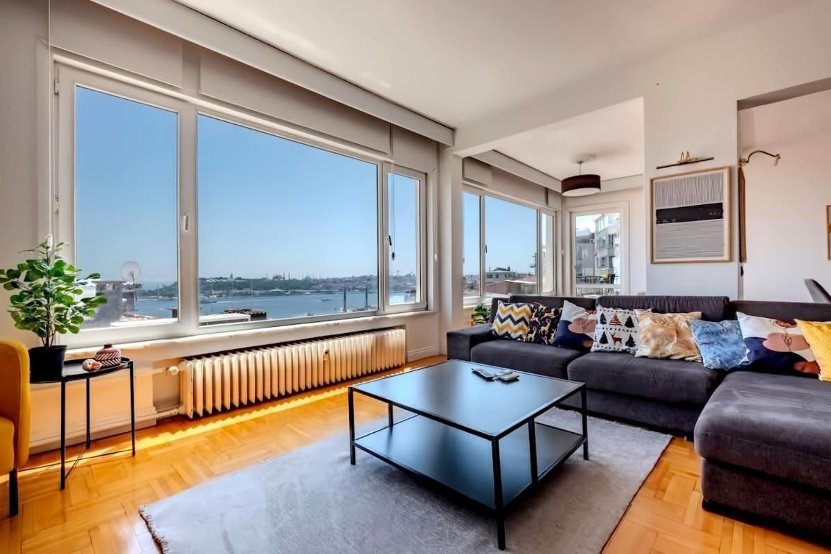 Daire 5-bedroom With Sea View